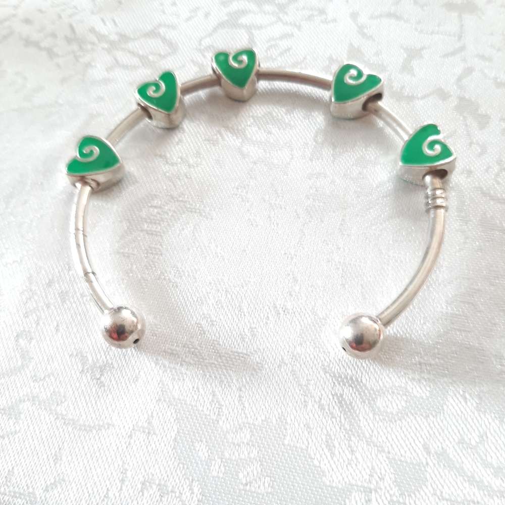 Ladies jewelry